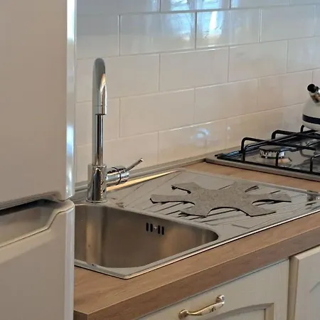 Nonna Clara, Monolocale *