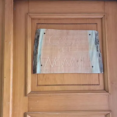 Nonna Clara, Monolocale